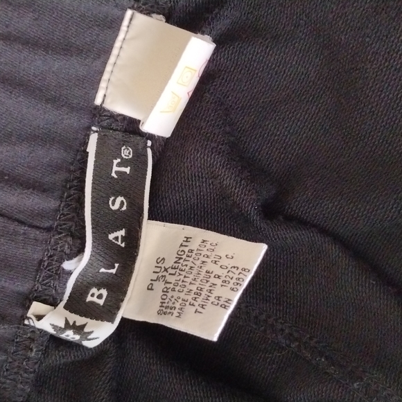 Women's Knit Lounge Wear Set - Picture 8 of 9